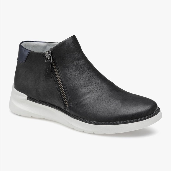 Johnston & Murphy Emery Zip Booties - Picture 10 of 10